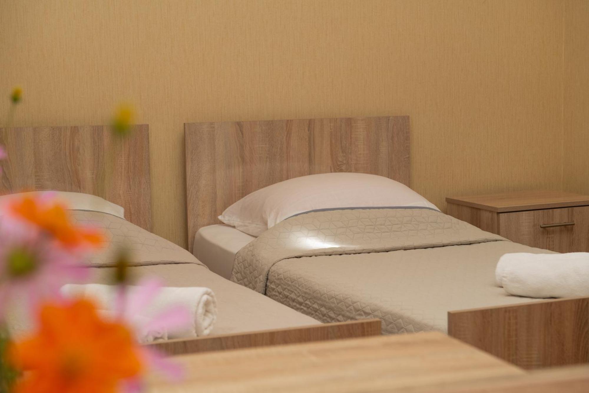 Alvani Inn K'vemo Alvani Kültér fotó